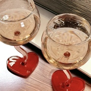 Embrace the magic of love with our Valentine's Day Heart Wine Glasses. Available with or without complementary personalisation ( 2 initials ) These enchanting g