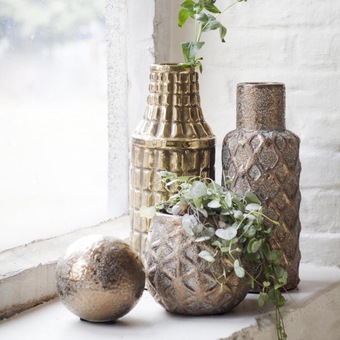 gold or copper plant pots or vases