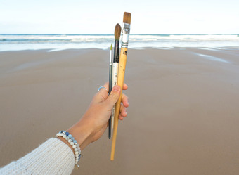 High Tide illustrations paint brushes