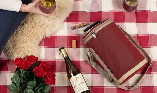 Picnic blanket with wine cooler bag and wine tumbler