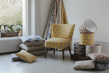 Jenny Sibthorp Lifestyle image with Lemons Cocktail Chair Cushions and Lampshades Interiors Linen