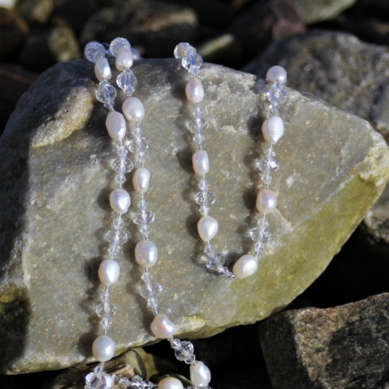 freshwater pearl & crystal necklace