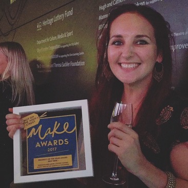 Kathryn, Magpie Accessories founder with our award!