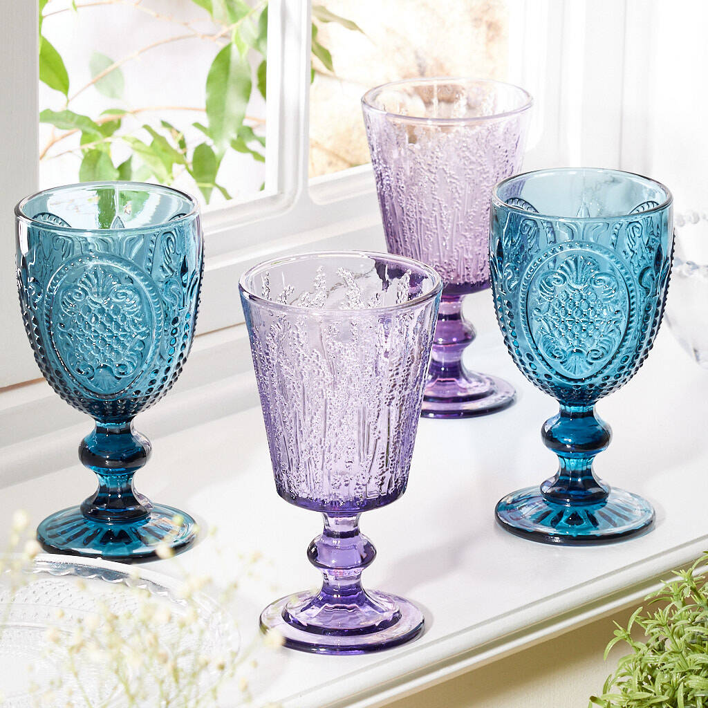 Set Of Four Luxury Wine Glasses