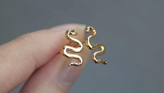Tiny Snake Garnet Eye Stud Earrings