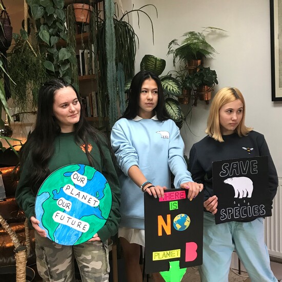 Sweatshirts that help save wildlife
