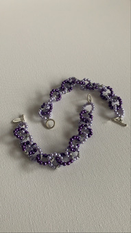 Beaded chainlink purple bracelets 