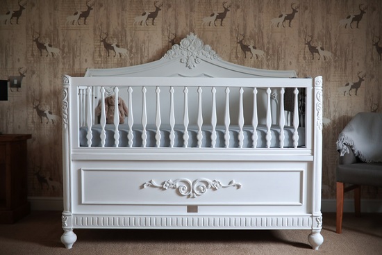 White Louis Cot Bed