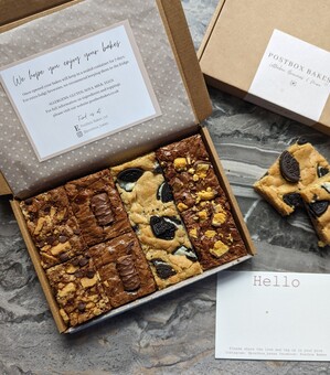 Our bestseller, the brownie selection box