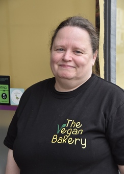 Jeanette Owner of The Vegan Bakery