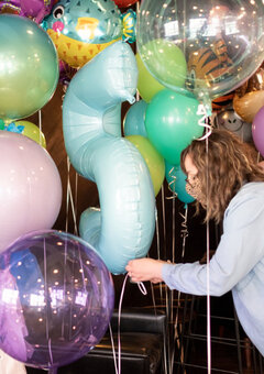 Helium birthday balloons inflated and delivered to your door
