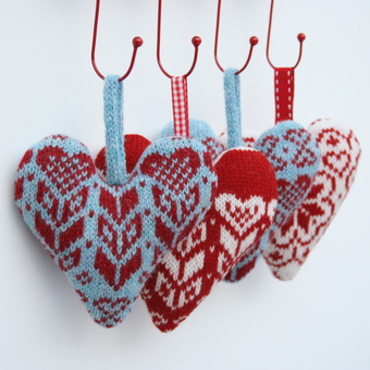 Clova knits fairisle lavender hearts