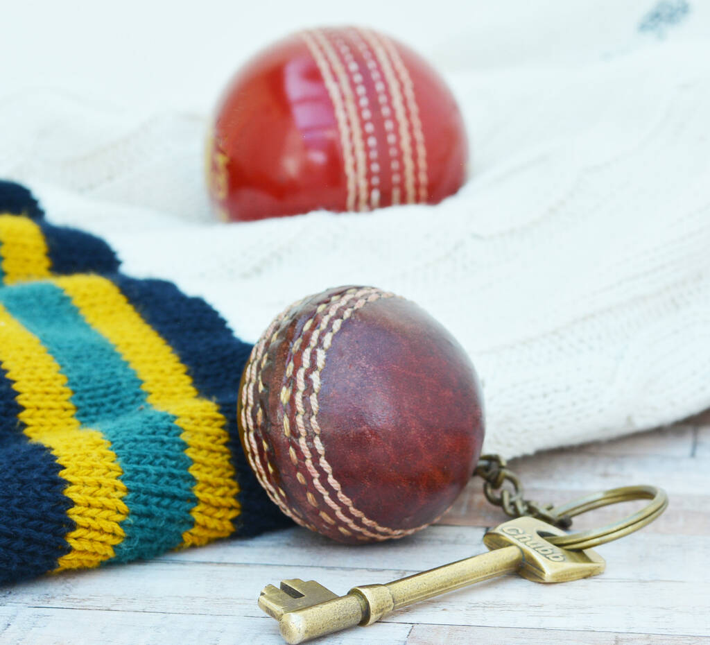 Vintage Replica Cricket Ball Keyring