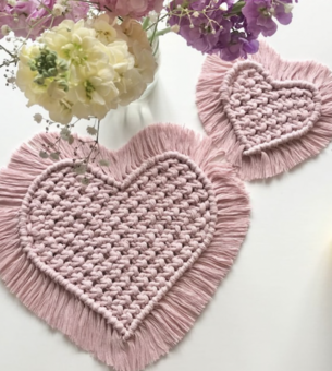 Heart shaped macrame placemat & coaster 