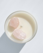 Arora London Rose Quartz crystal candle
