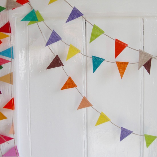 Tiny Traditional Country Bunting