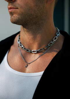 Twistedpendant - Mens Chains & Necklaces