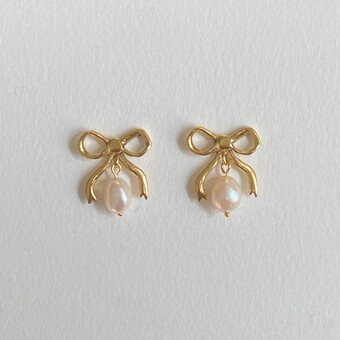 Gold Bow Earrings With Pearls