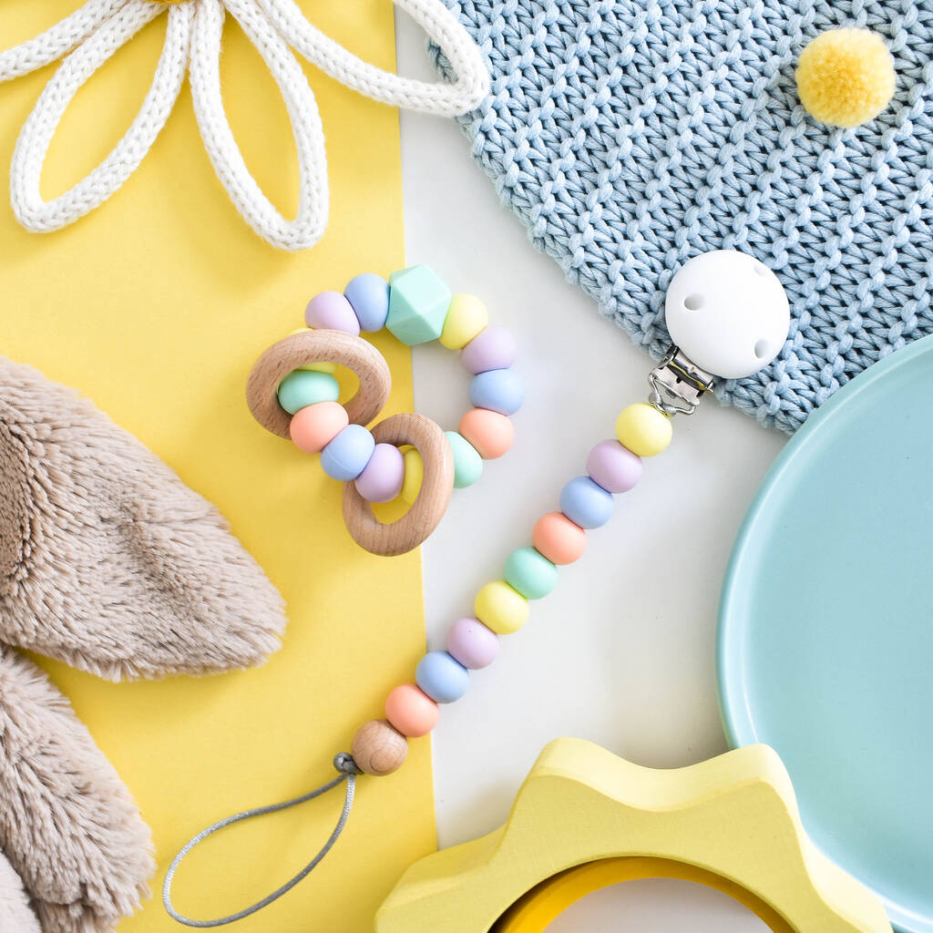 Pastel Rainbow Dummy Clip