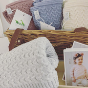 A range of blankets, clothing and keepsakes in soft organic cotton. 