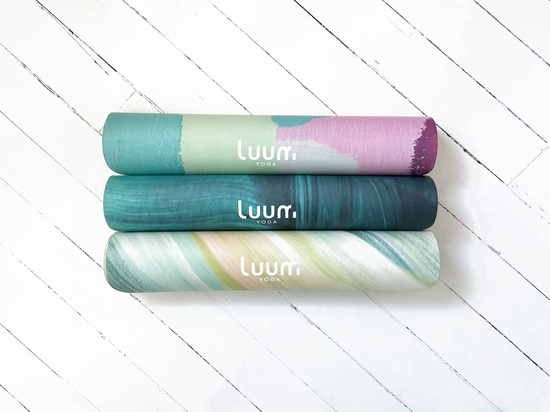 COLLECTION OF COLOURFUL YOGA MATS FROM LUUM YOGA HAND PAINTED PU NATURAL RUBBER MATERIAL