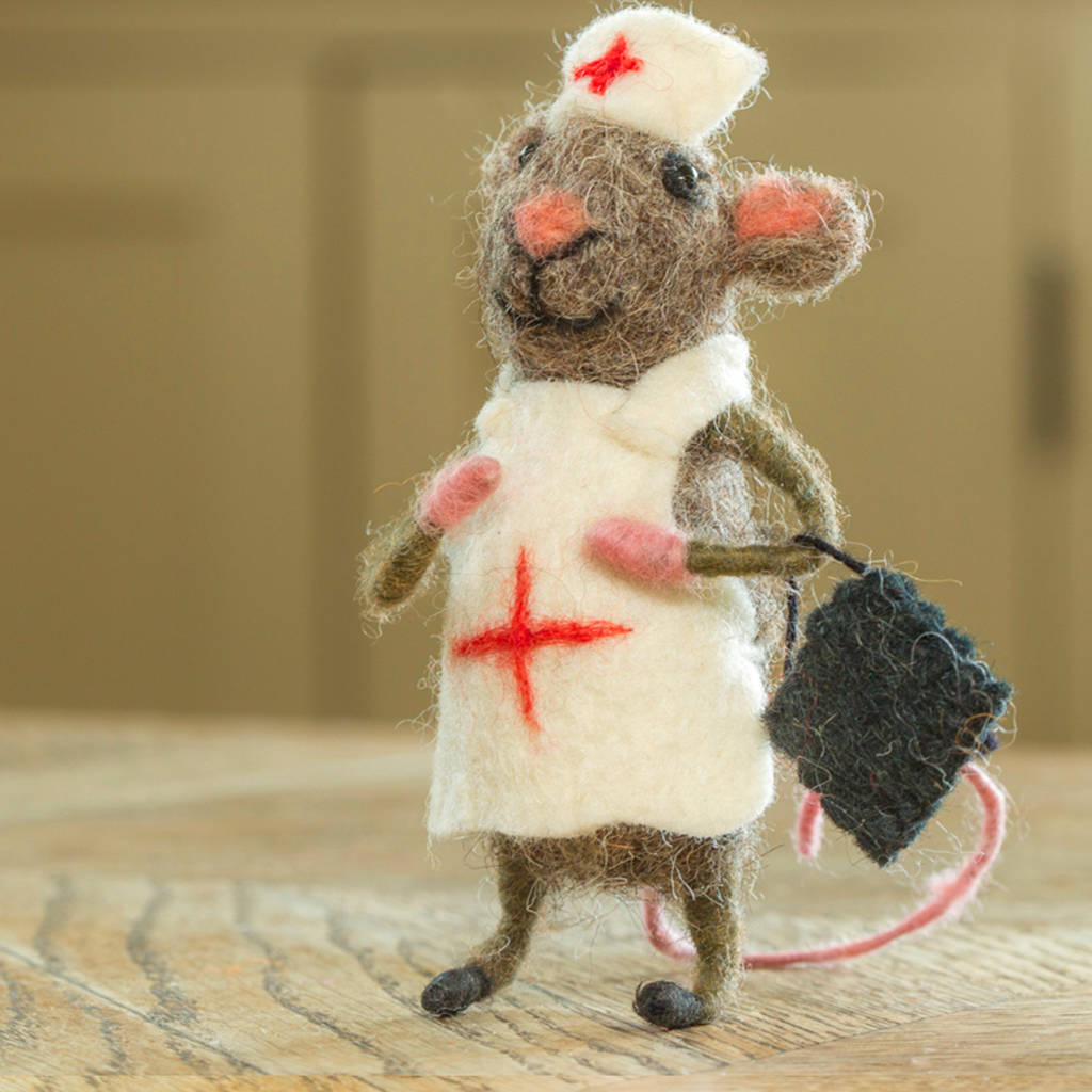 Nurse Mouse | Artwork | Sculpture|