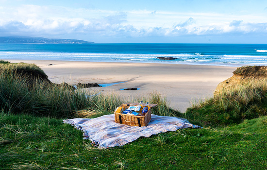 Cornish Beach Gwithian Pasty and Cream Tea Hamper