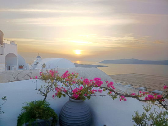 Sunset view in Santorini after a kimono photo session for Verry Kerry kimono new collection 