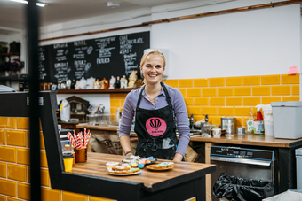 Harriet from Boujon Bakery, the founder of the bespoke hand iced biscuit business 