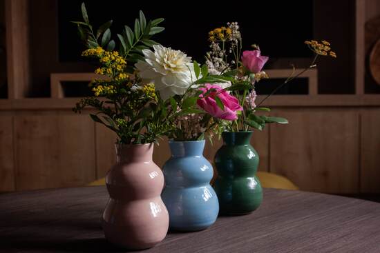 3 bud vases