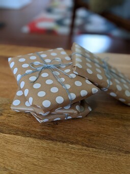 Gift wrap available