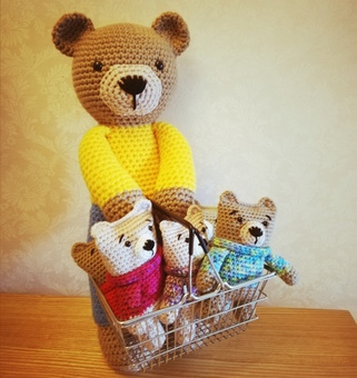 Ernest the Crochet bear with basket
