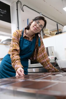 Nicola Knight Exe Chocolate maker