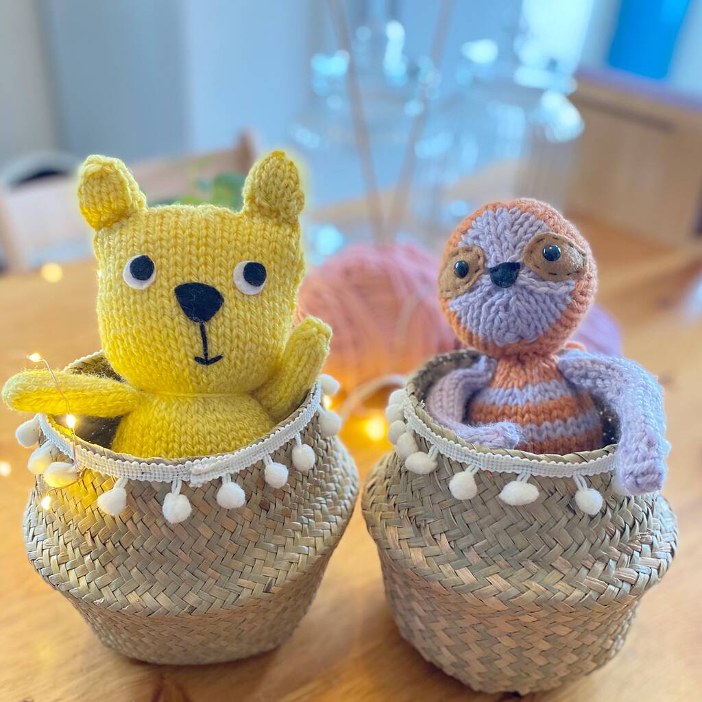 Sleepy Sloth Knitting Pattern