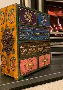 Colourful Indian jewellery box Suzie Bidlake