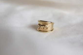 Hand carved gold ring