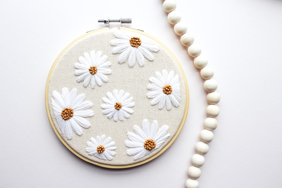 Daisy Embroidery Hoop