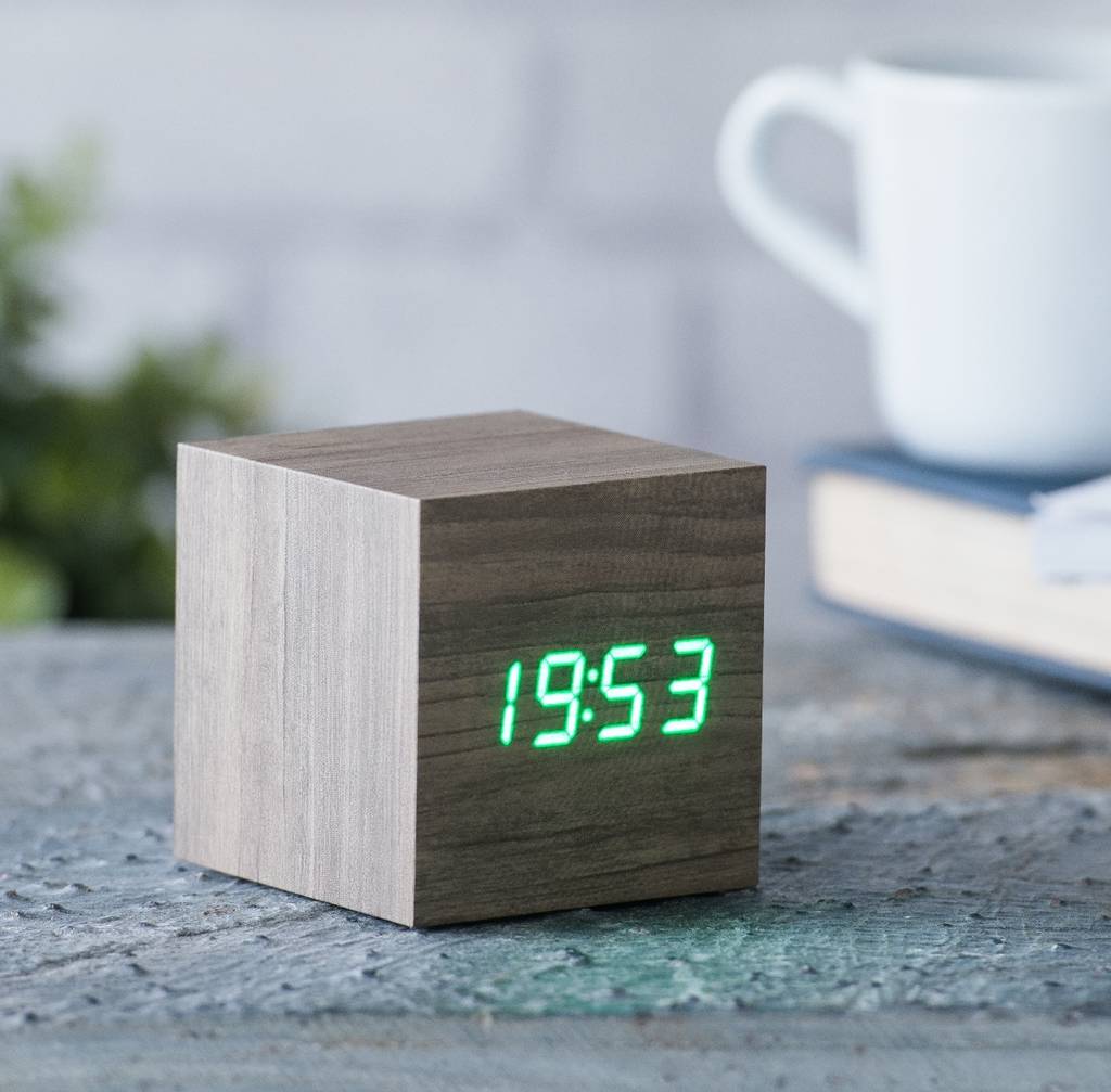 Gingko Cube Click Clocks | 