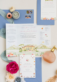 Folded wedding invitation | Italian destination wedding