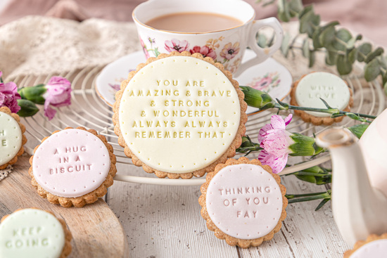 Amazing and Brave biscuit gift set