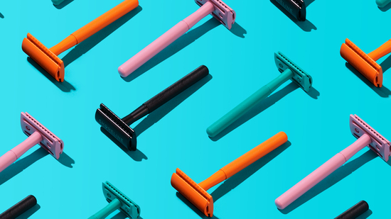 Range of multi-coloured safety razors